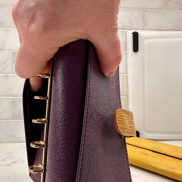 Louis Vuitton Agenda Yellow Epi GUC AUTHENTIC - Picture 6 of 7